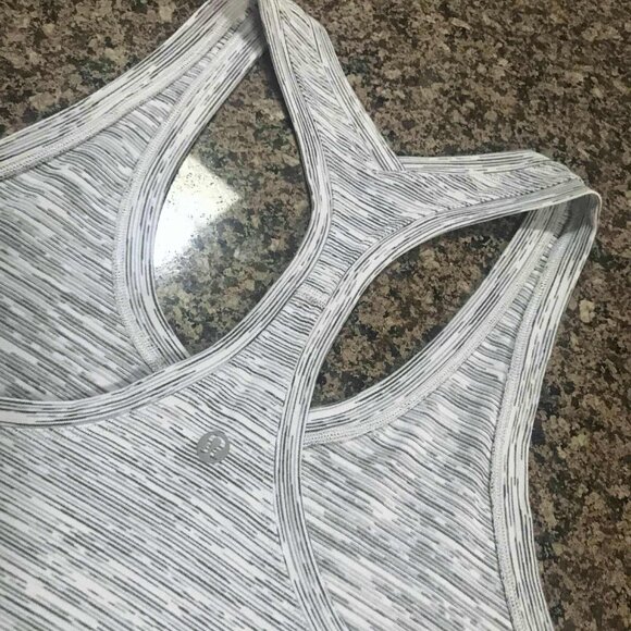 Cute Lululemon CRB Cool Racerback II Alpine White/Gray - Picture 7 of 9
